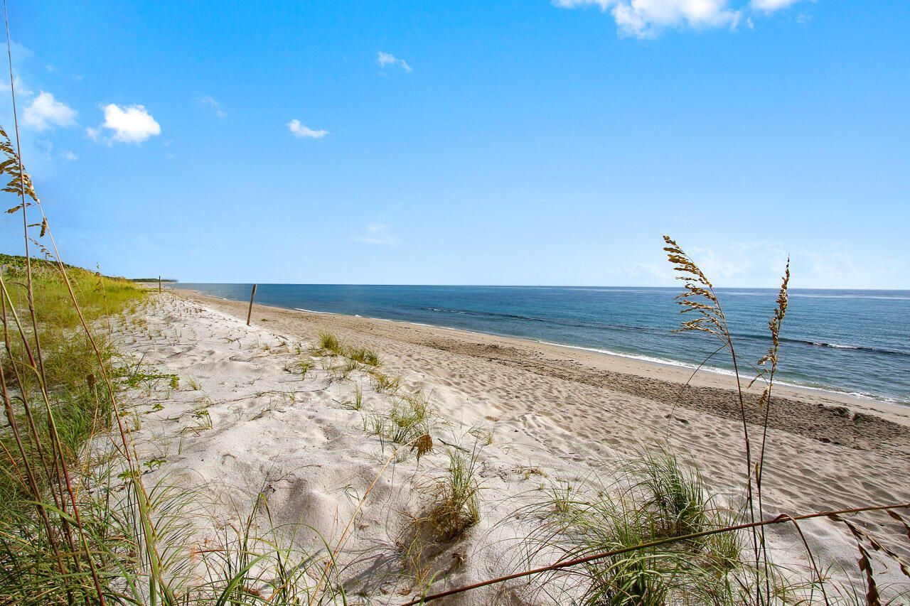 5540 N Ocean Drive, Unit 7b, Singer Island, FL 33404 Photo