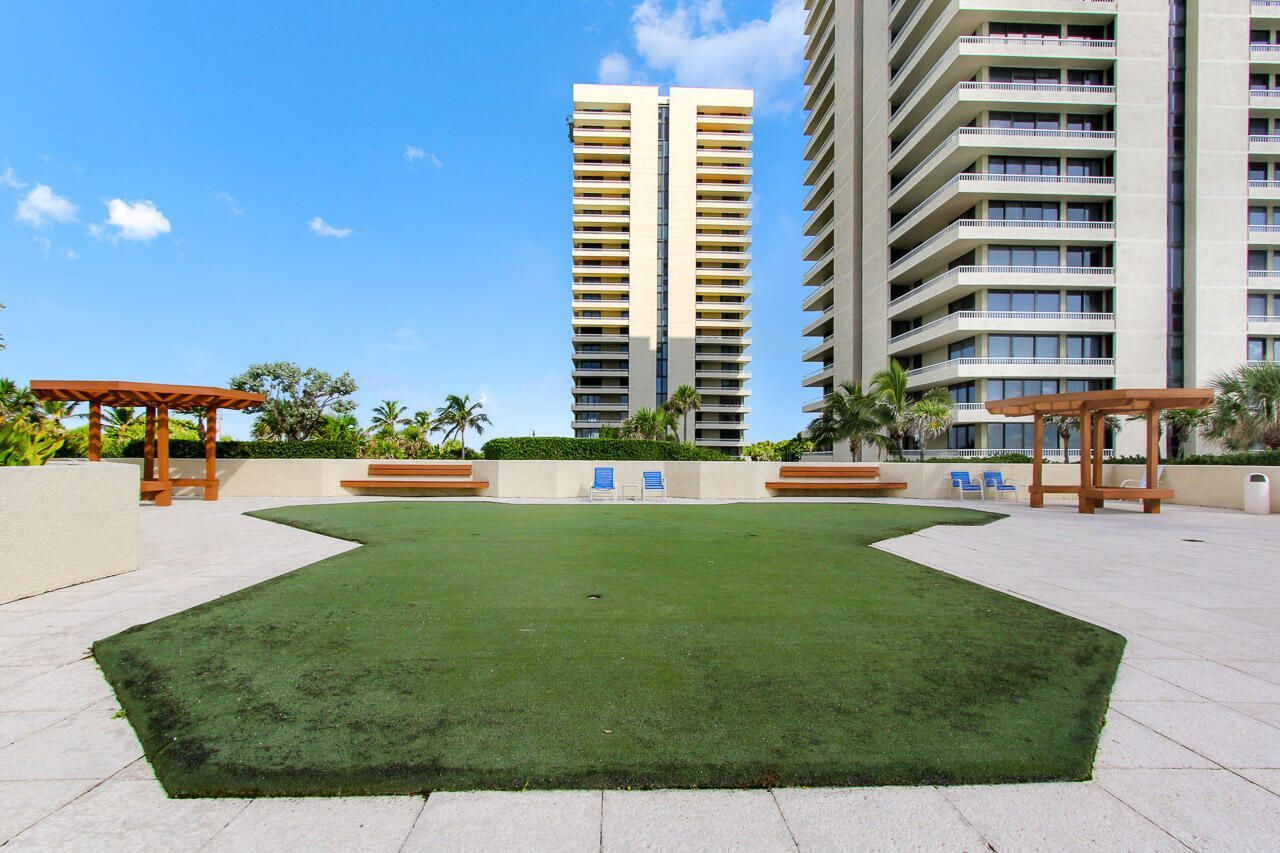 5540 N Ocean Drive, Unit 7b, Singer Island, FL 33404 Photo