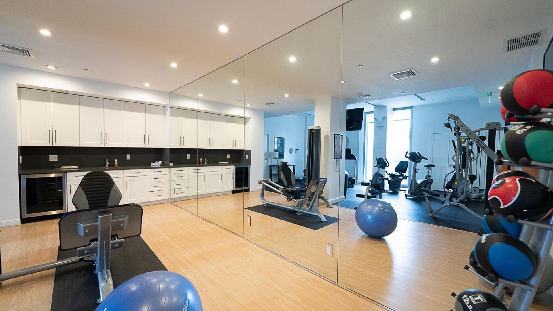 5540 N Ocean Drive, Unit 7b, Singer Island, FL 33404 Photo