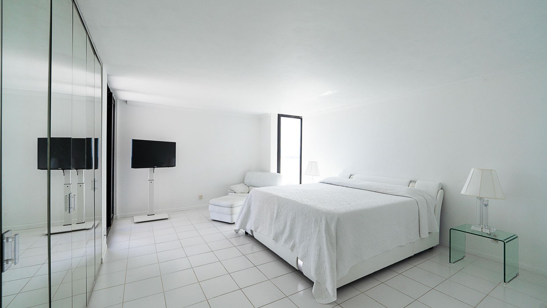 5540 N Ocean Drive, Unit 7b, Singer Island, FL 33404 Photo