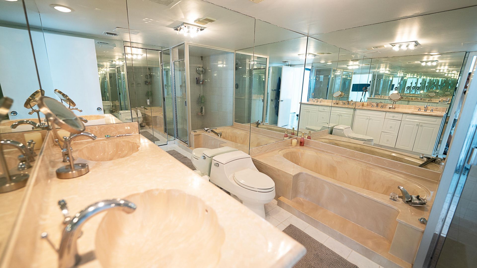 5540 N Ocean Drive, Unit 7b, Singer Island, FL 33404 Photo