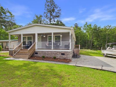 208 General Moultrie Drive, Bonneau, SC 29431