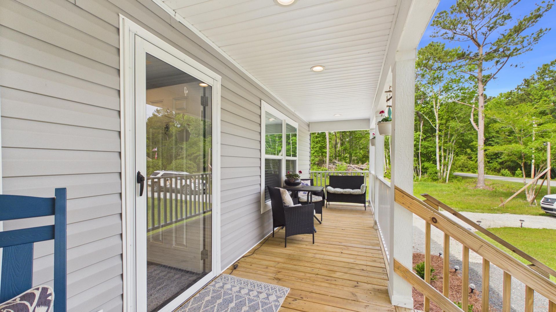 208 General Moultrie Drive Photo 13