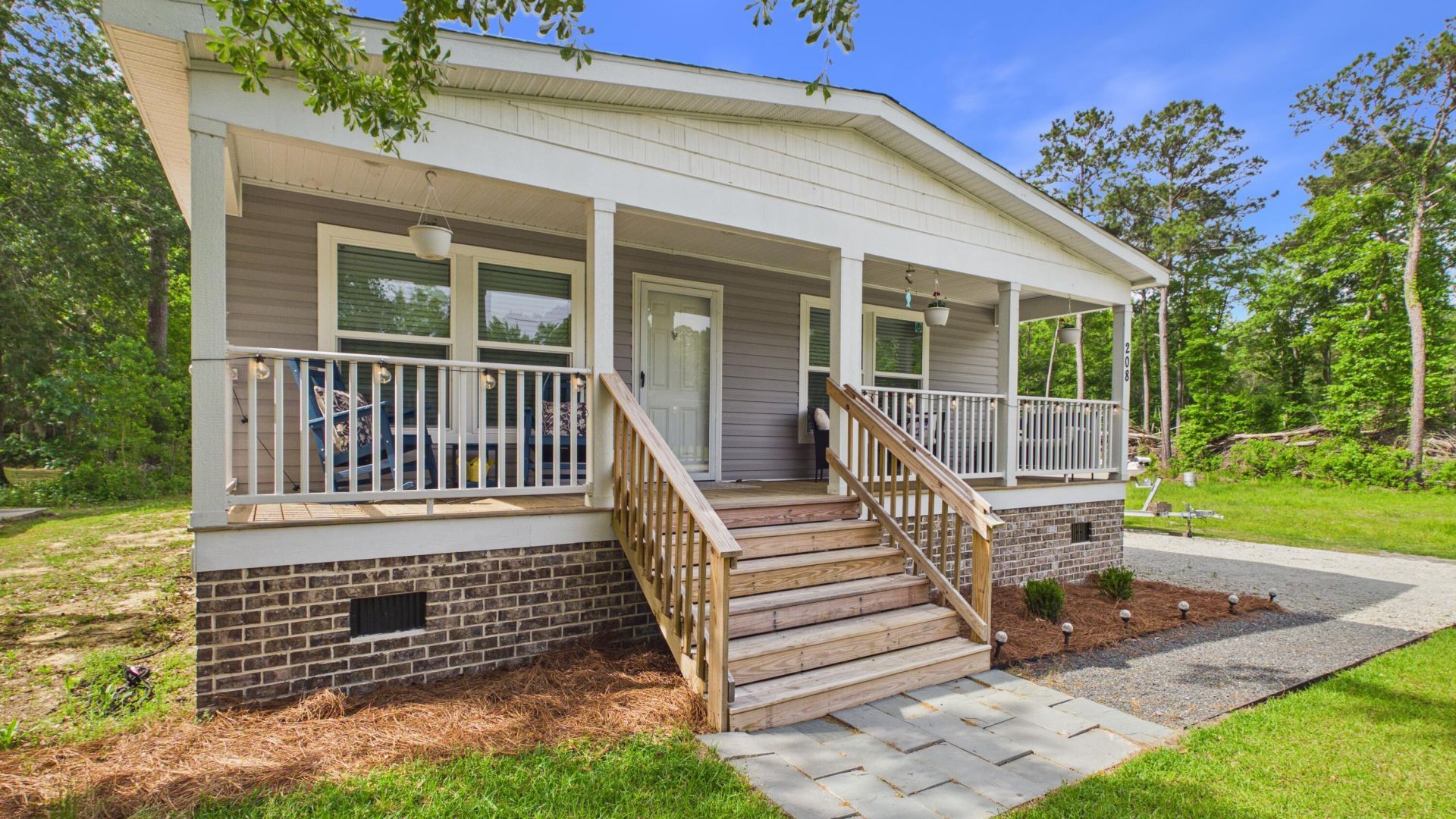 208 General Moultrie Drive Photo 15