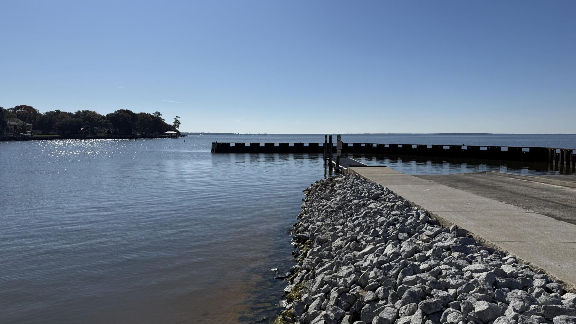 208 General Moultrie Drive Photo 18