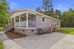 208 General Moultrie Drive photo 4