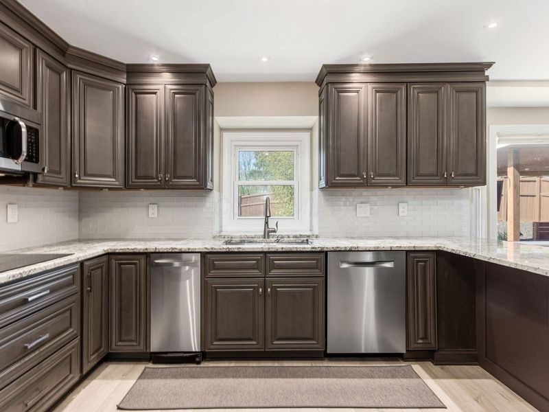 3479 Greenbank Court, Columbus, OH 43221 Photo 12