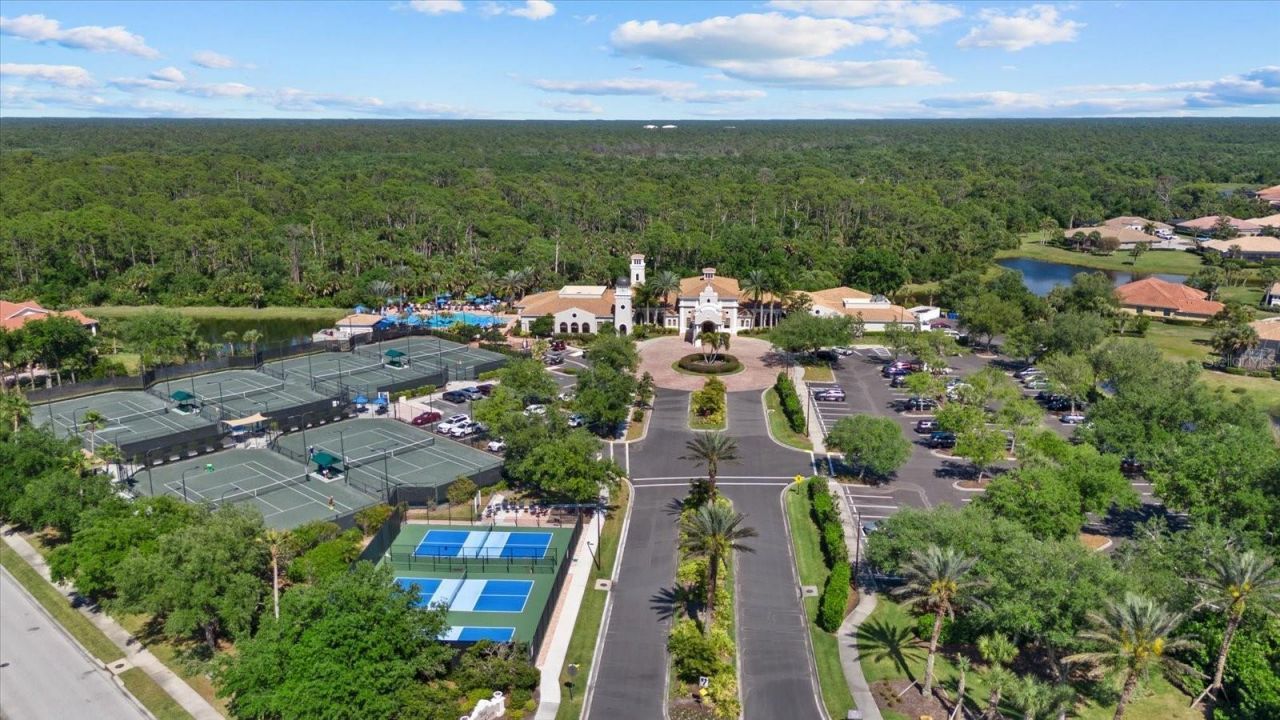 229 Montelluna Drive, North Venice, FL 34275 Photo