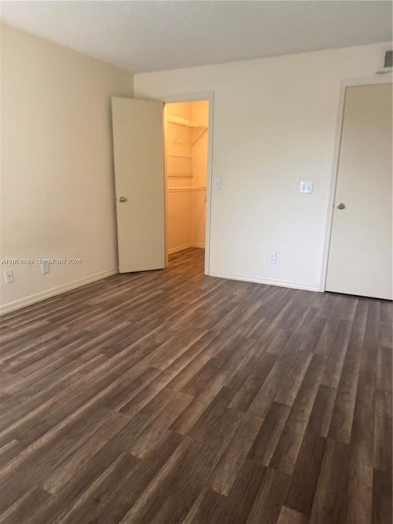 12950 Vista Isles Drive, Unit 424, Sunrise, FL 33325 Photo