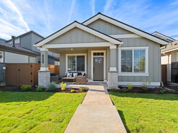 20867 SE Caldera Drive, Bend, OR 97702