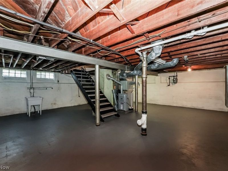 16315 Westview Avenue, Cleveland, OH 44128 Photo 18