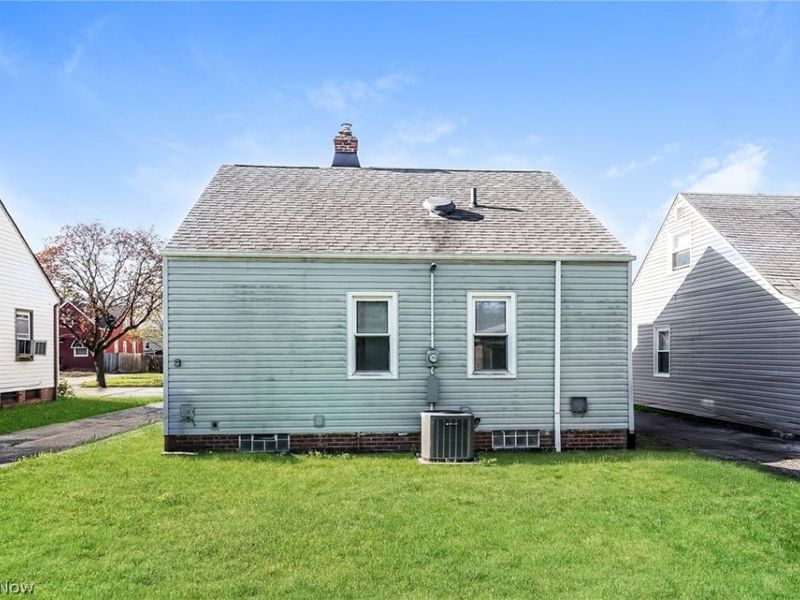 16315 Westview Avenue, Cleveland, OH 44128 Photo 20