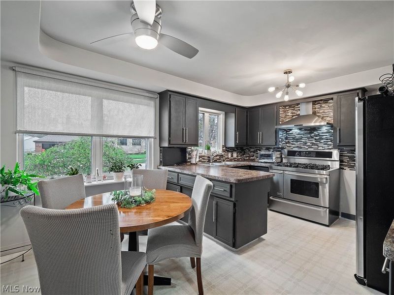 4765 W 220th Street, Fairview Park, OH 44126 Photo 15