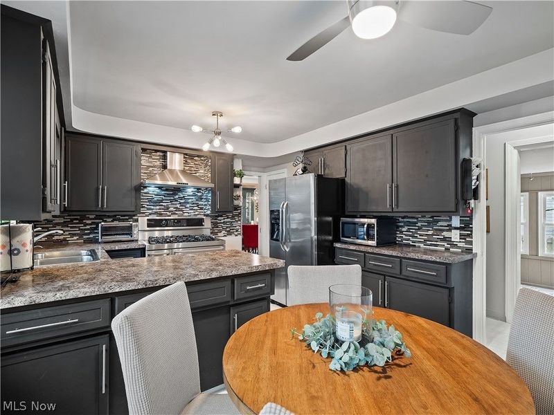 4765 W 220th Street, Fairview Park, OH 44126 Photo 16