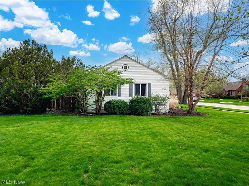 4765 W 220th Street, Fairview Park, OH 44126 Photo 4