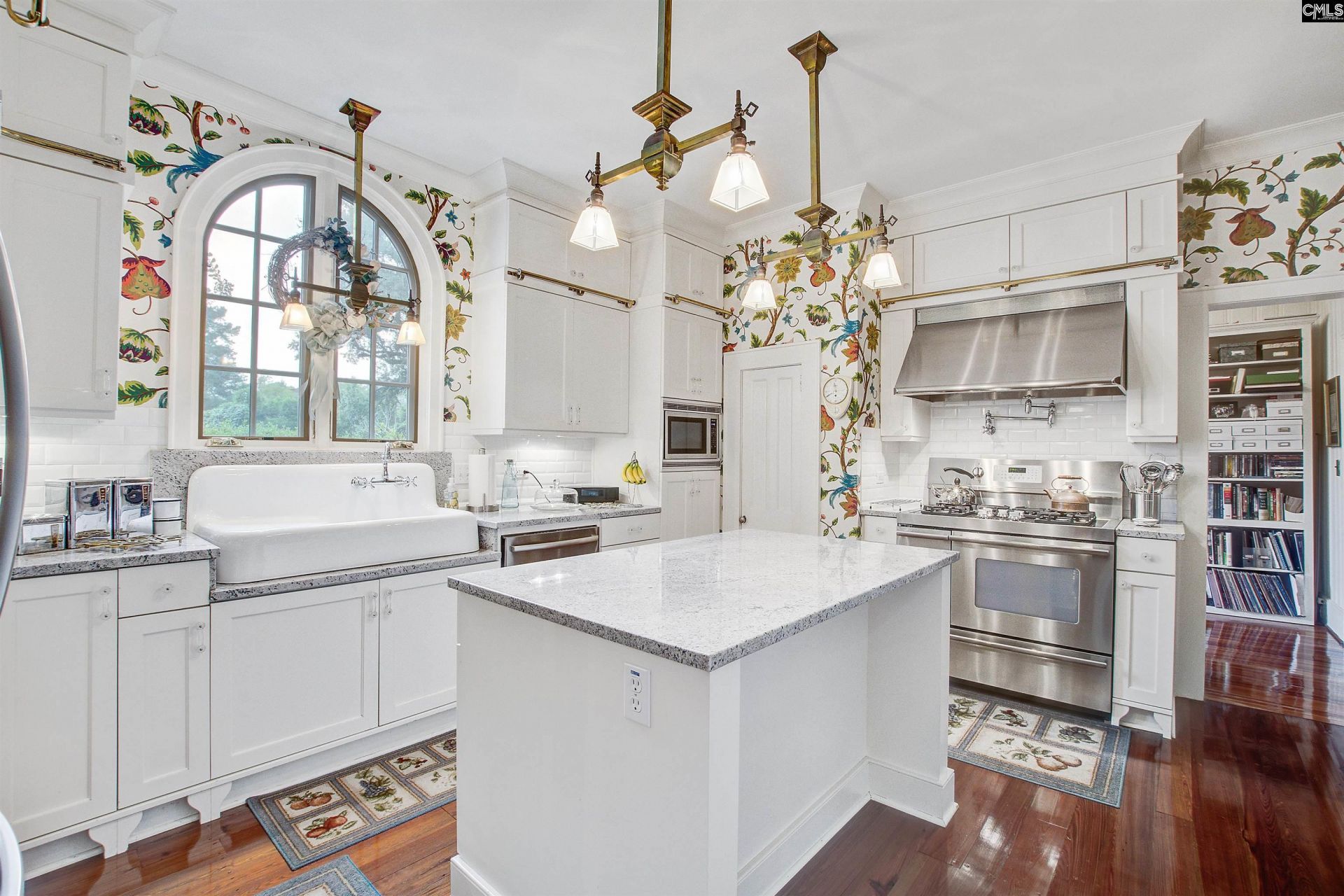 219 Rigby Street  Photo 15