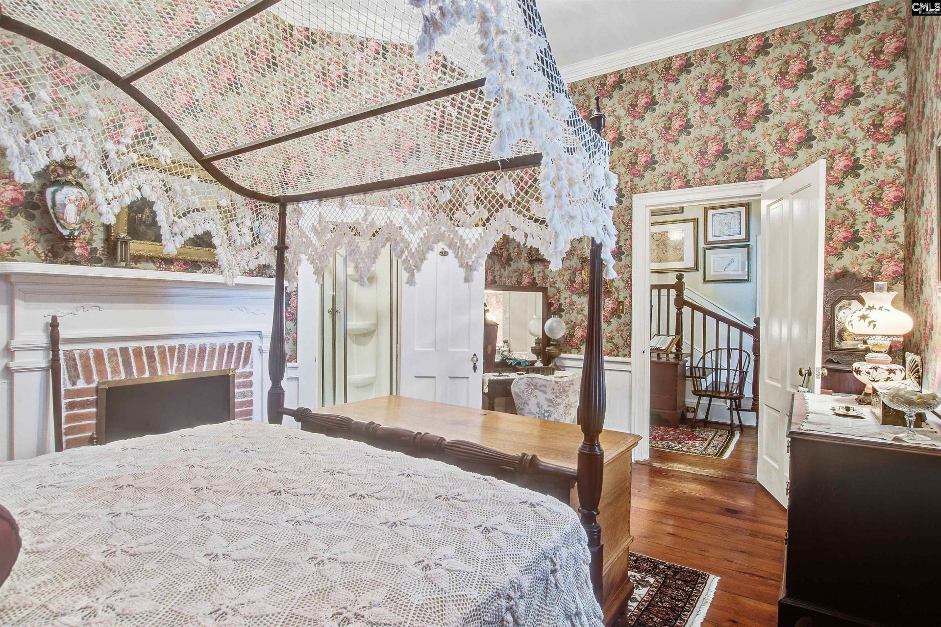 219 Rigby Street  Photo 21