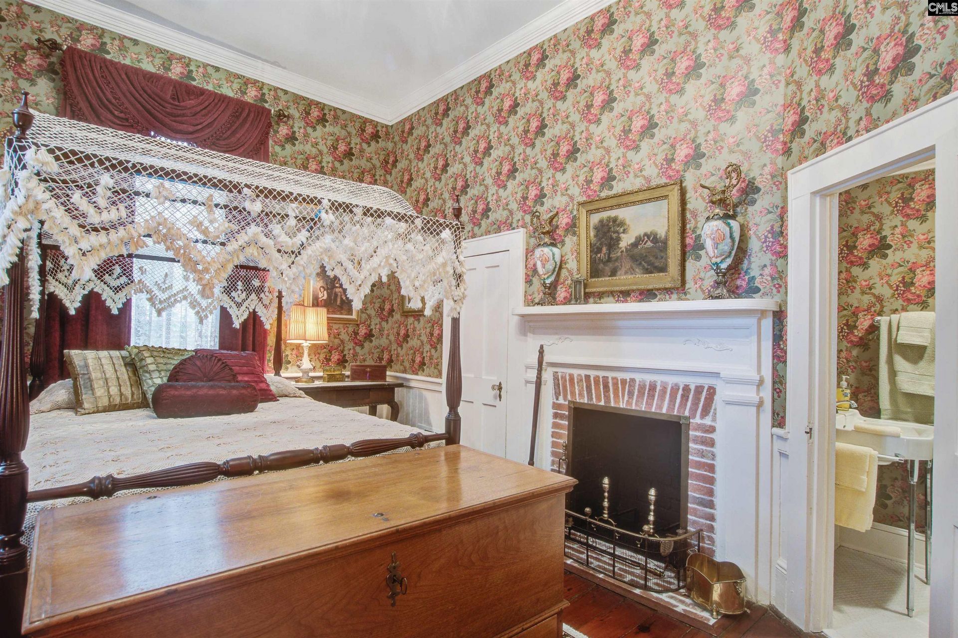 219 Rigby Street  Photo 22