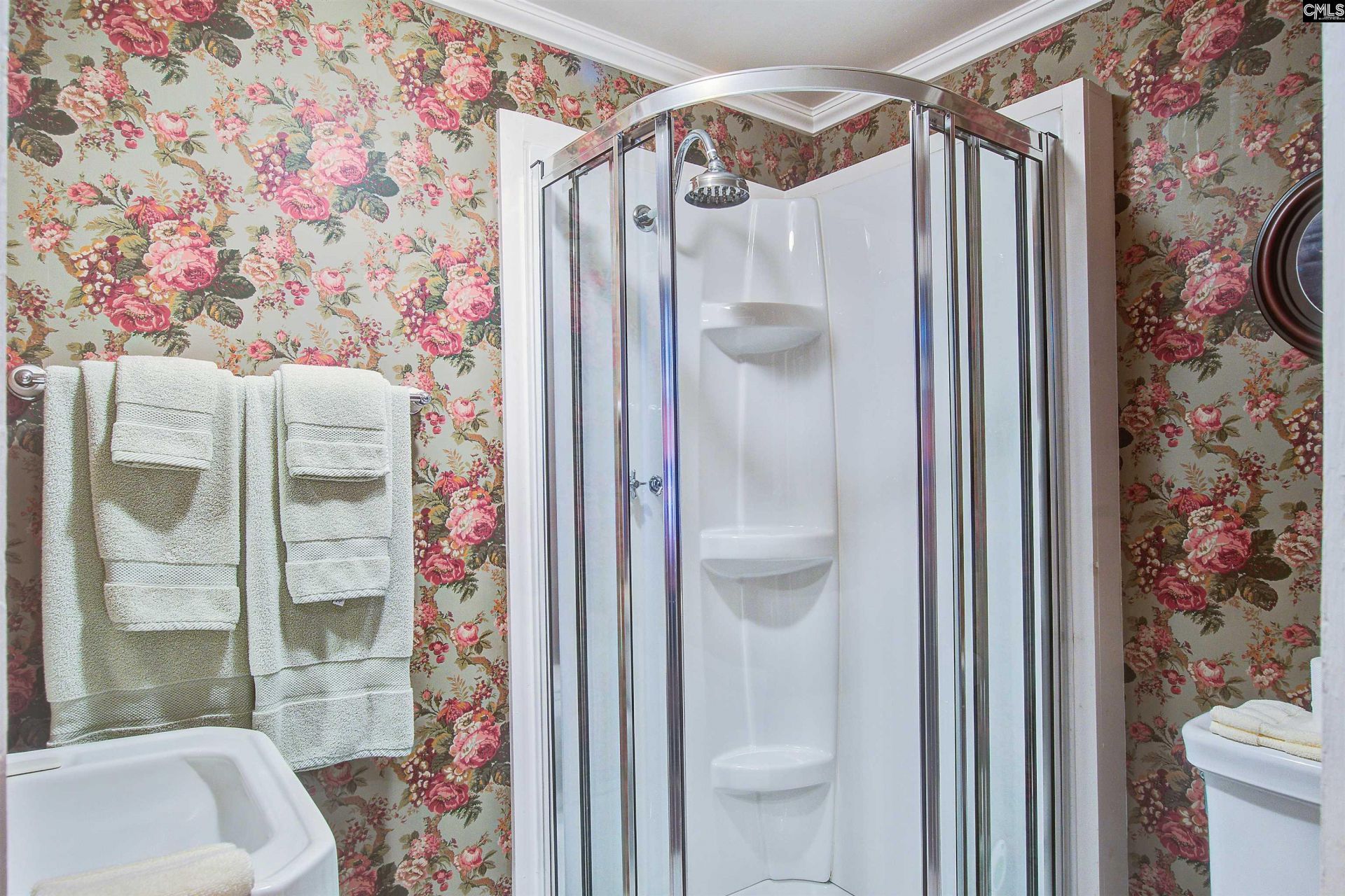 219 Rigby Street  Photo 24