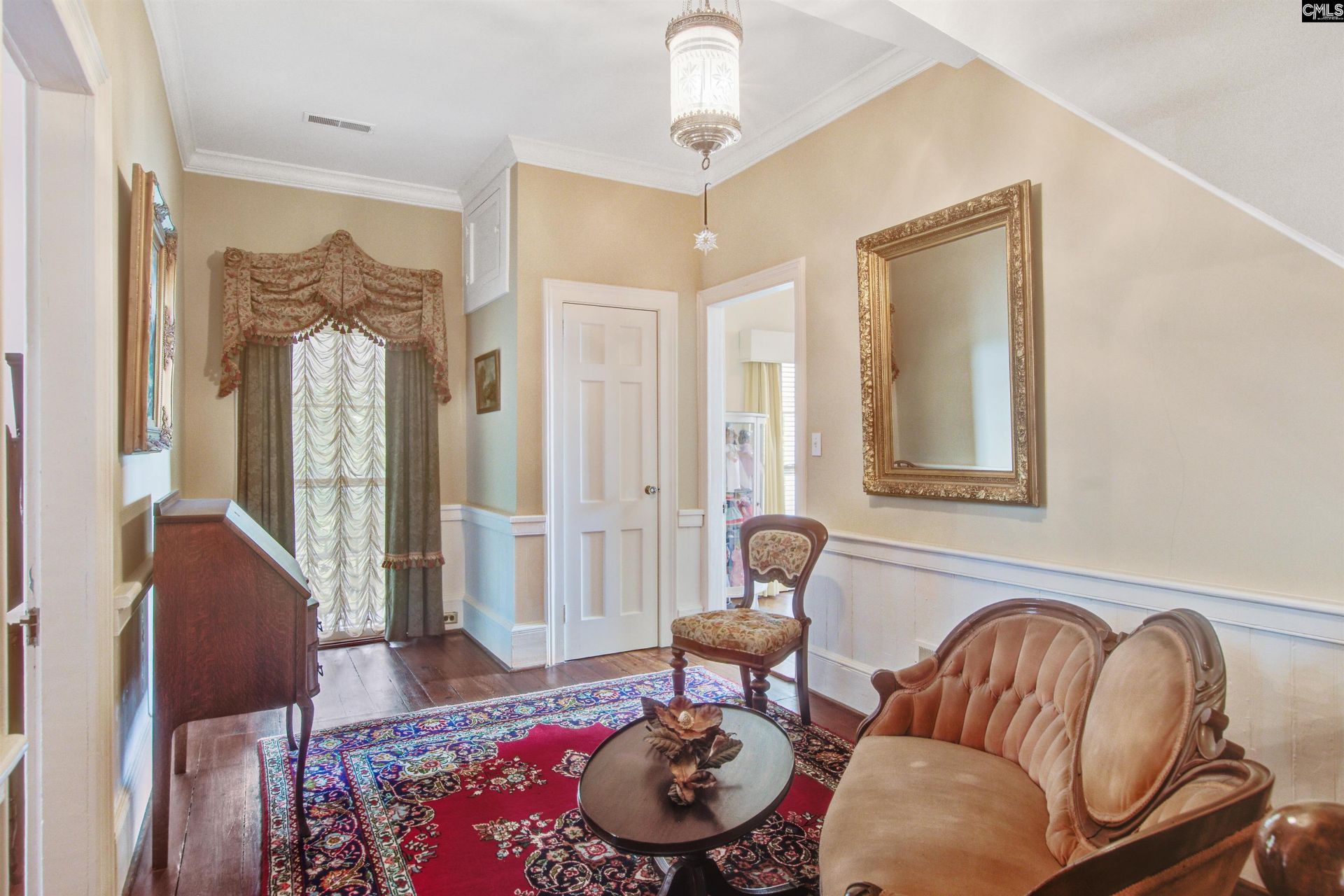 219 Rigby Street  Photo 29