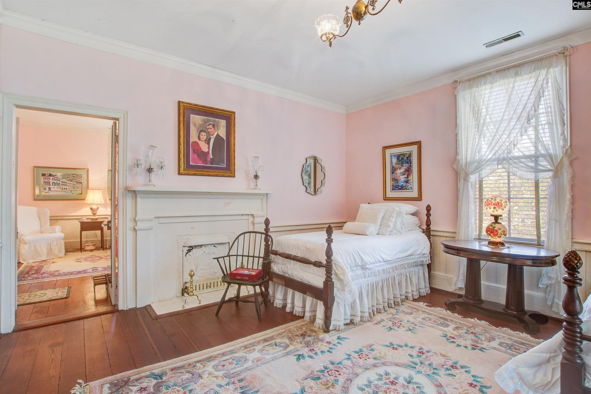 219 Rigby Street  Photo 34