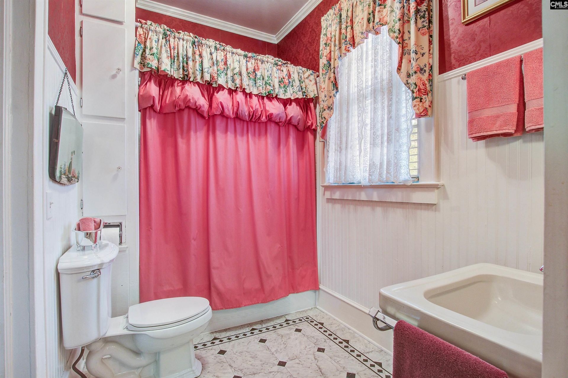 219 Rigby Street  Photo 41