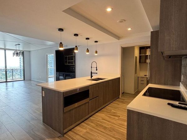 801 S Miami Ave, Unit 3510, Miami, FL 33130