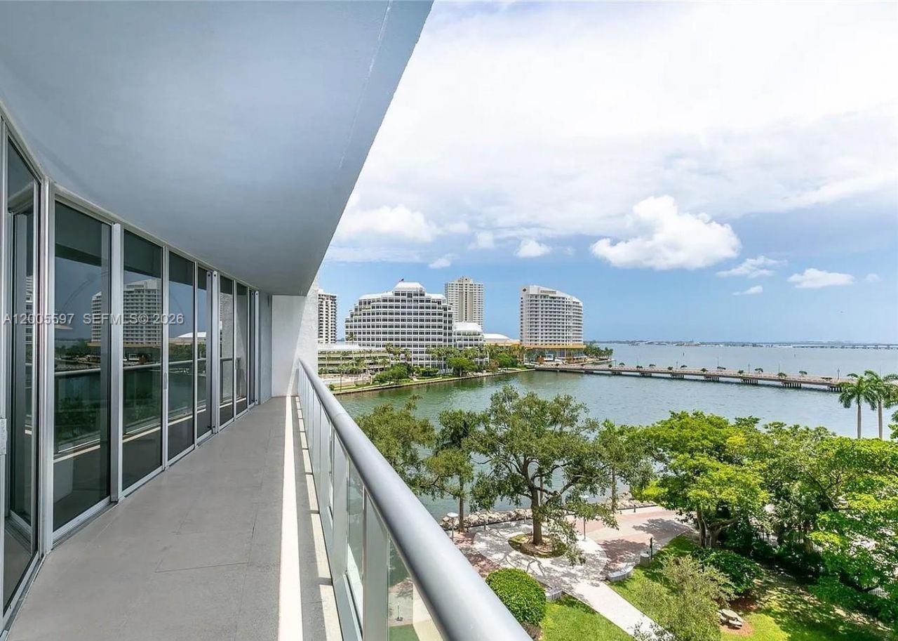 495 Brickell Ave , Unit 703, Miami, FL 33131 Photo