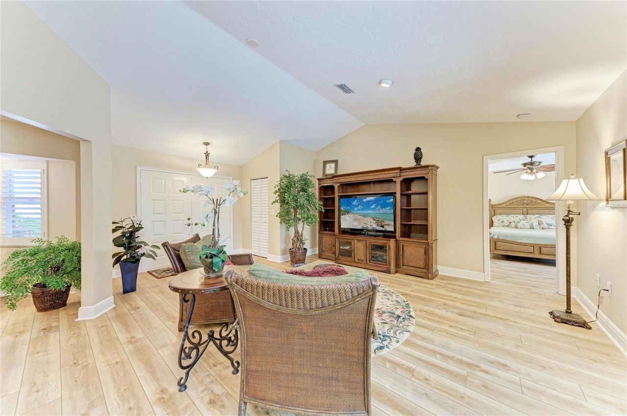 3168 Willow Springs Circle, Venice, FL 34293 Photo