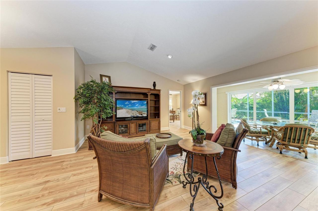 3168 Willow Springs Circle, Venice, FL 34293 Photo