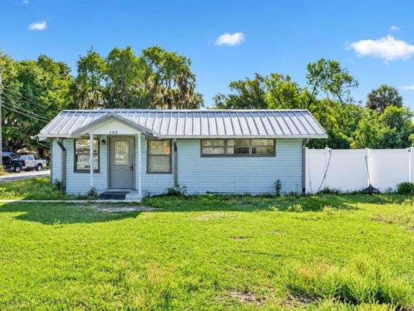 108 EARL AVENUE, AUBURNDALE, FL 33823