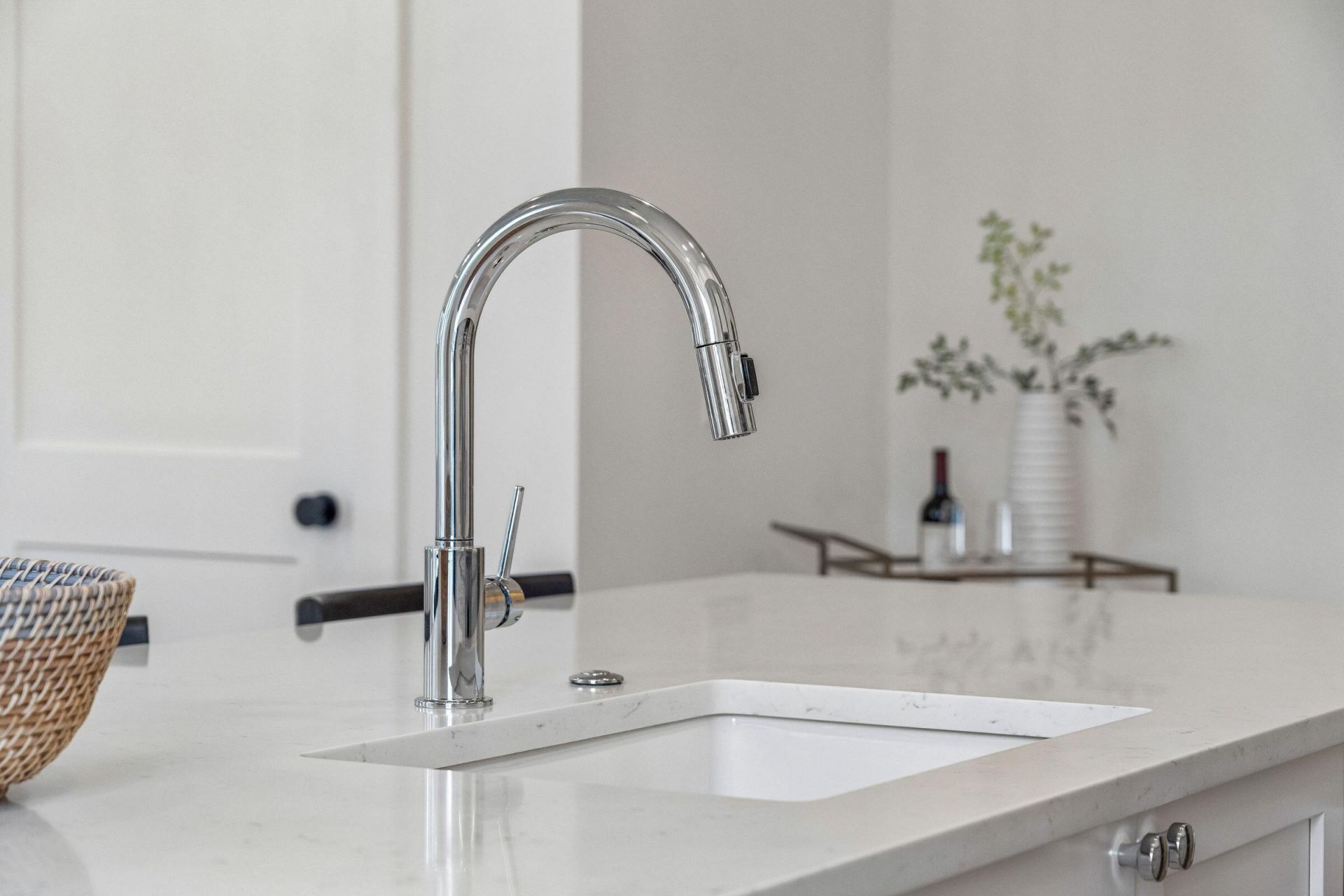 540 Helmsman Street Photo 12