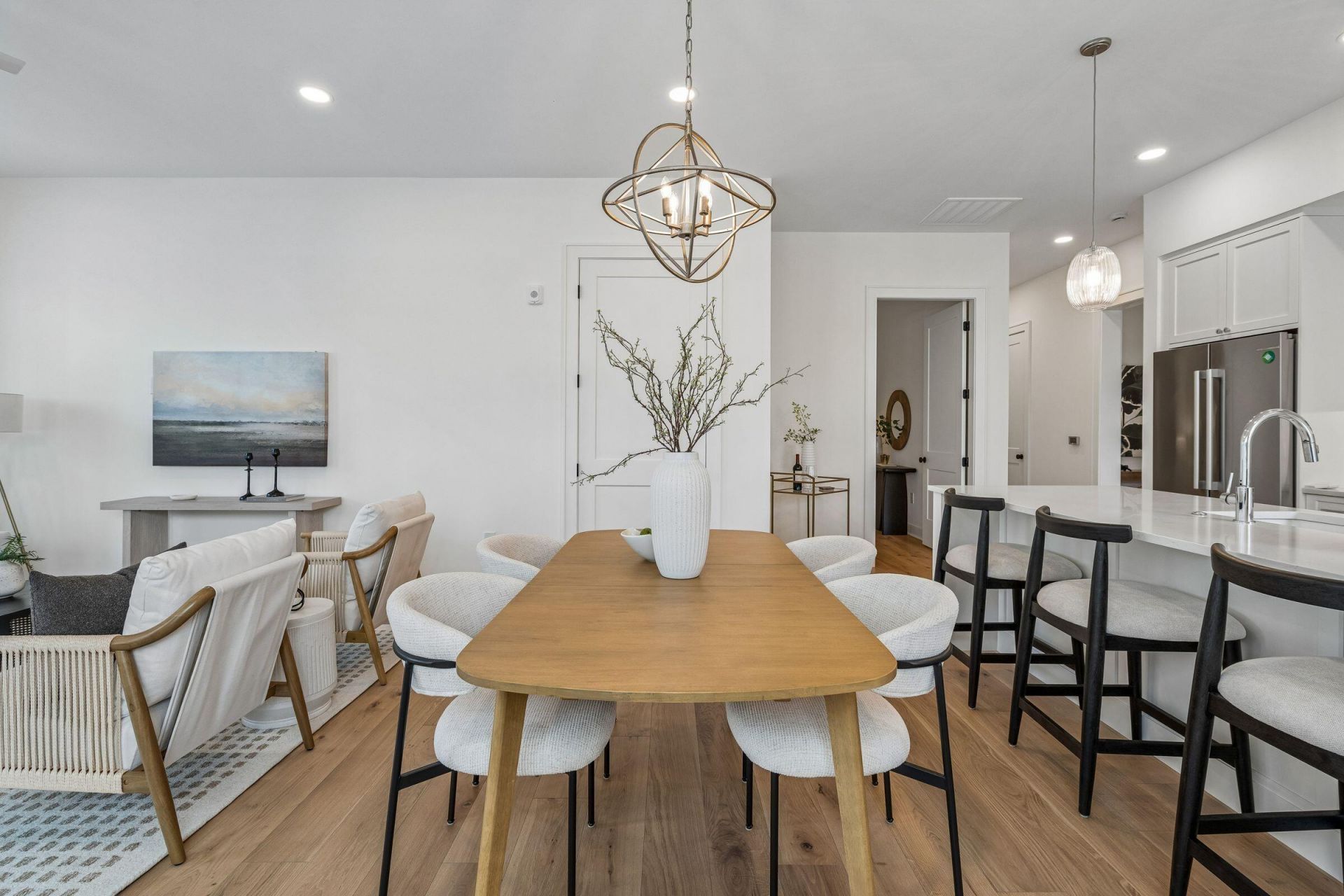 540 Helmsman Street Photo 13