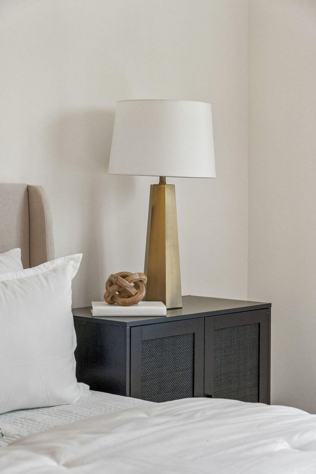 540 Helmsman Street Photo 20