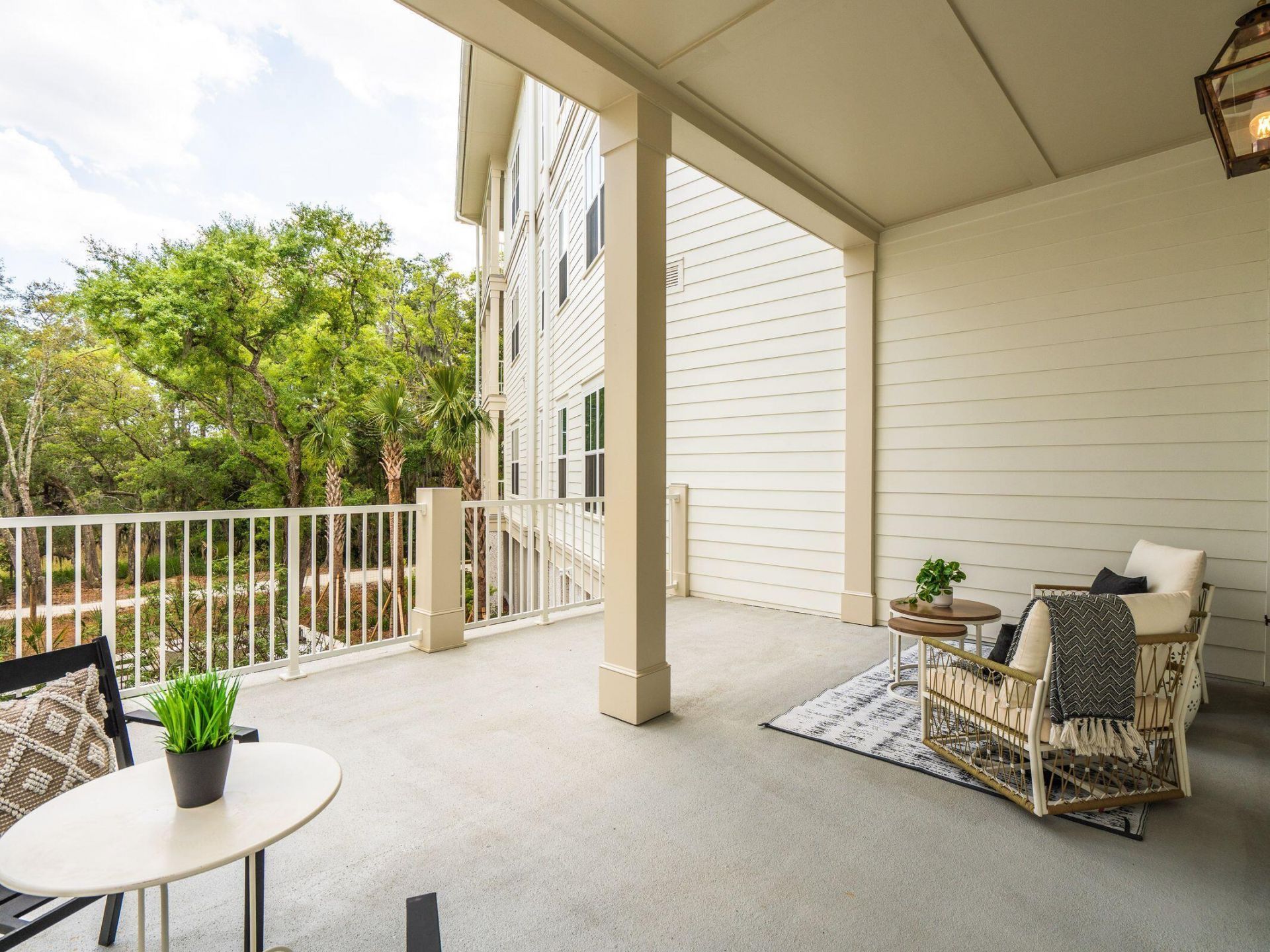 540 Helmsman Street Photo 36