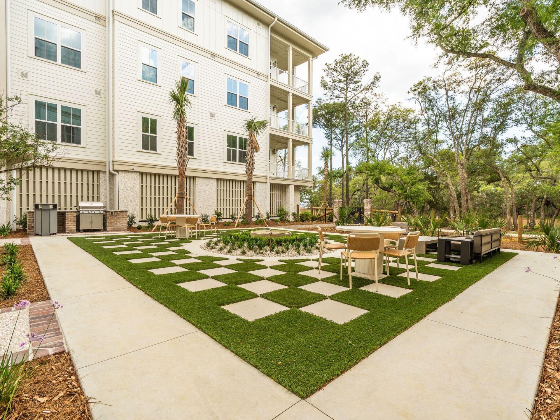 540 Helmsman Street Photo 40