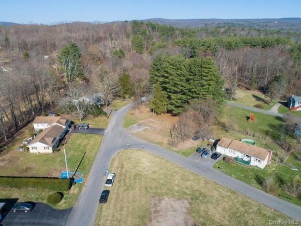 14 Johns Road , Kerhonkson, NY 12446