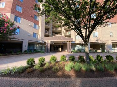 901 N MONROE STREET, Unit 816, ARLINGTON, VA 22201