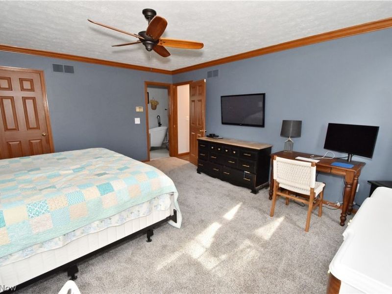 9540 Yvonne Drive, North Royalton, OH 44133 Photo 19