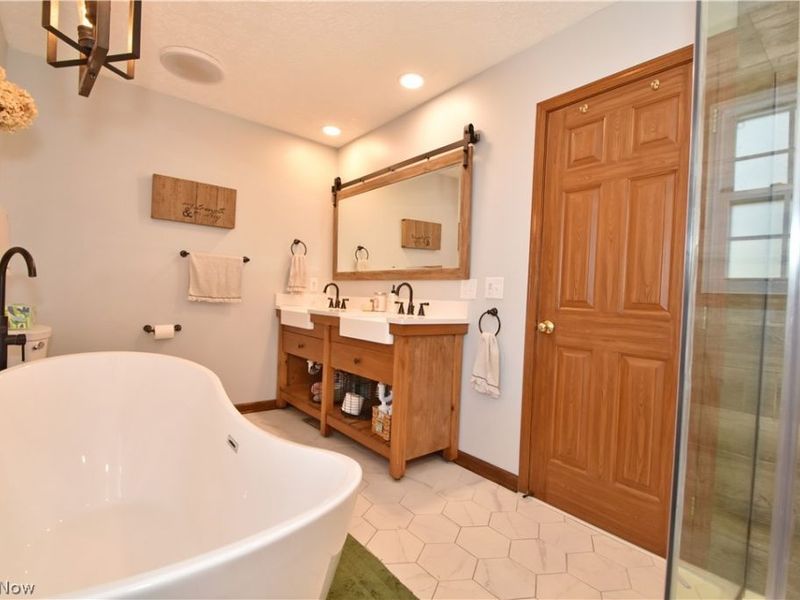 9540 Yvonne Drive, North Royalton, OH 44133 Photo 21