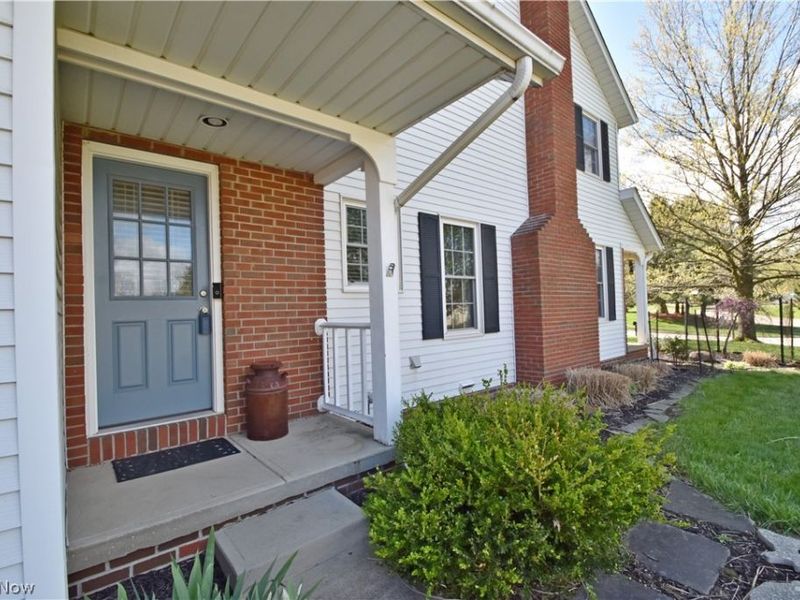 9540 Yvonne Drive, North Royalton, OH 44133 Photo 4