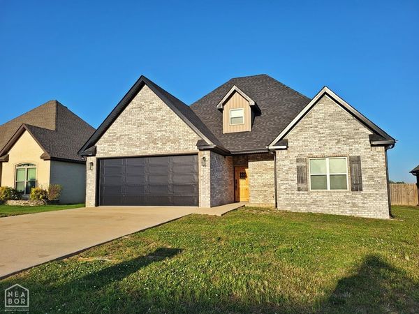 304 Prospect Trail, Jonesboro, AR 72405