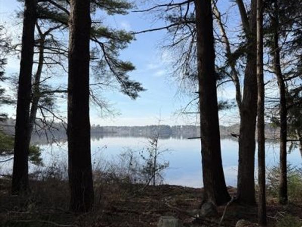 16 South Main Street, Carver, MA 02330