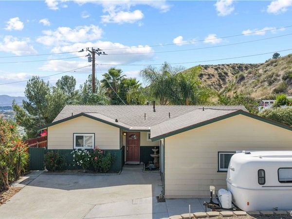 27951 Carvel Drive, Canyon Country, CA 91351