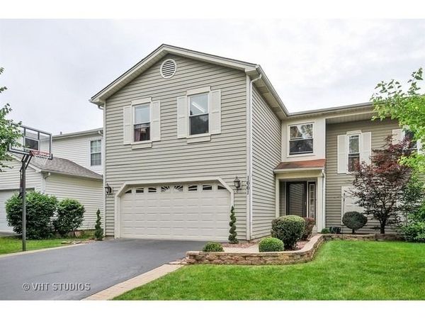 1661 ESTATE Circle , Unit 1661, Naperville, IL 60565