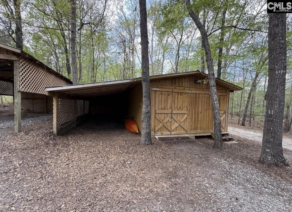 57 Club Lane  Photo 34