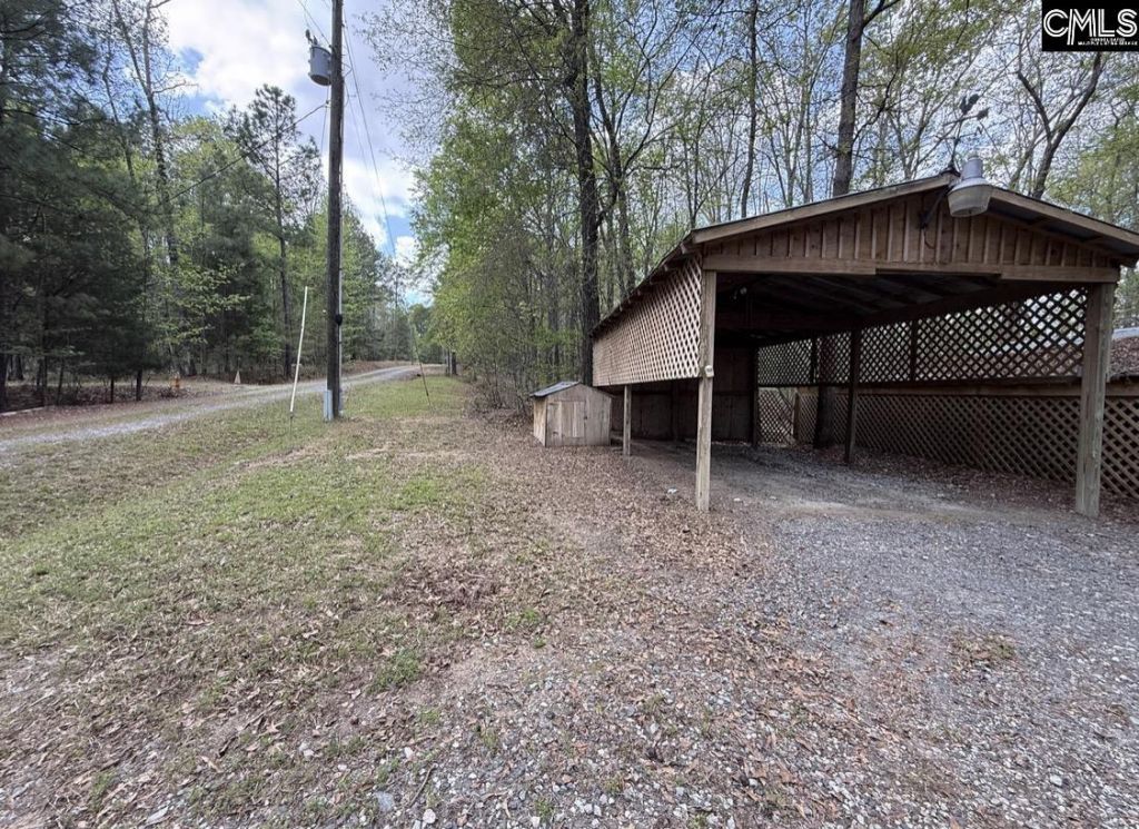 57 Club Lane  Photo 35