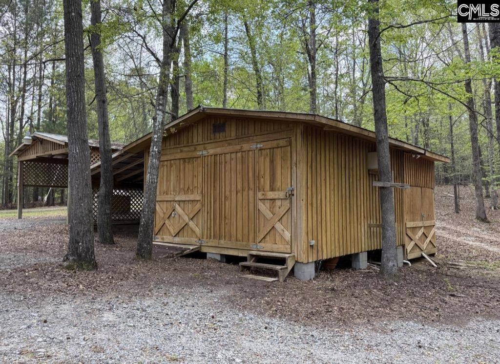 57 Club Lane  Photo 37