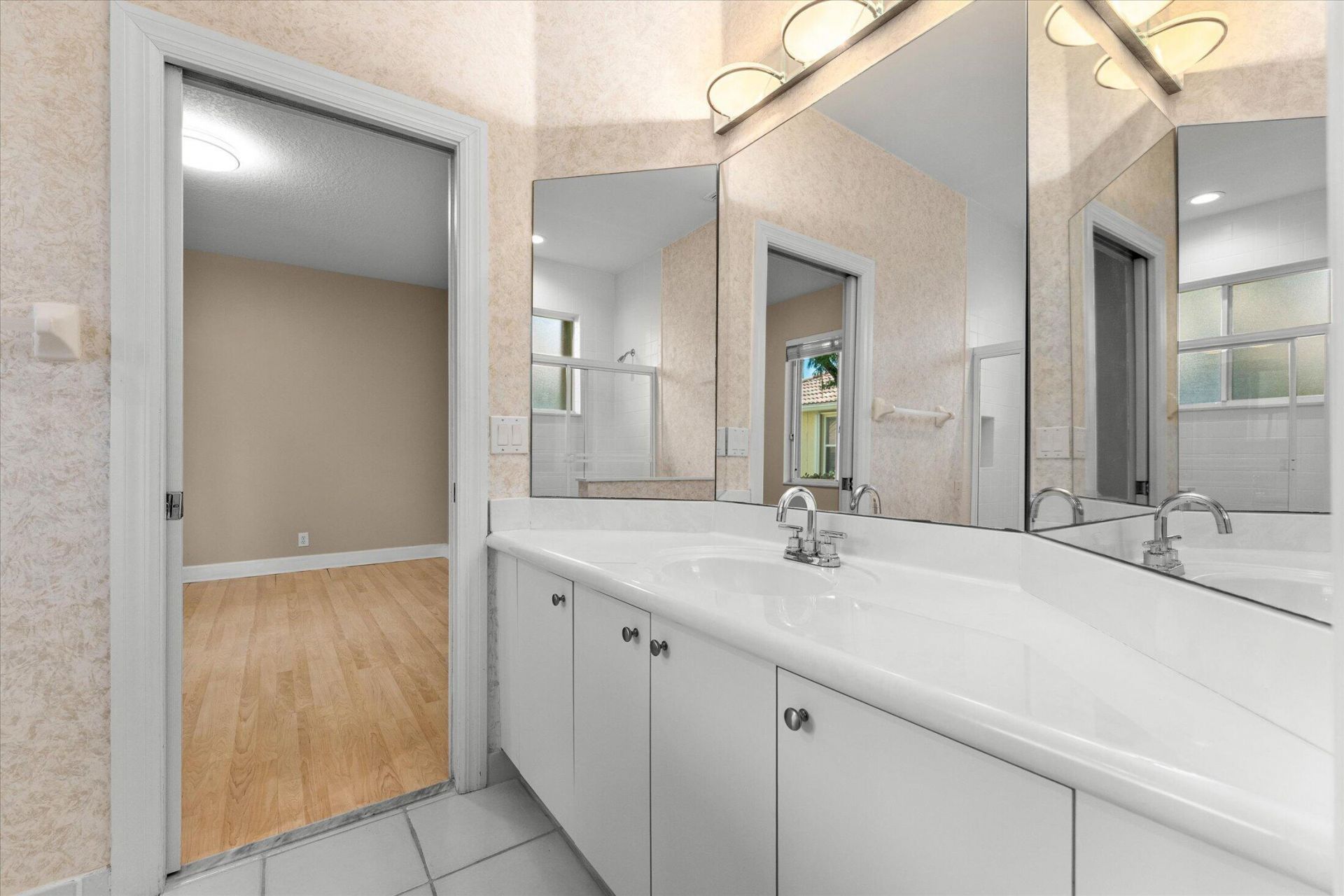 2579 Mayfair Lane, Weston, FL 33327 Photo