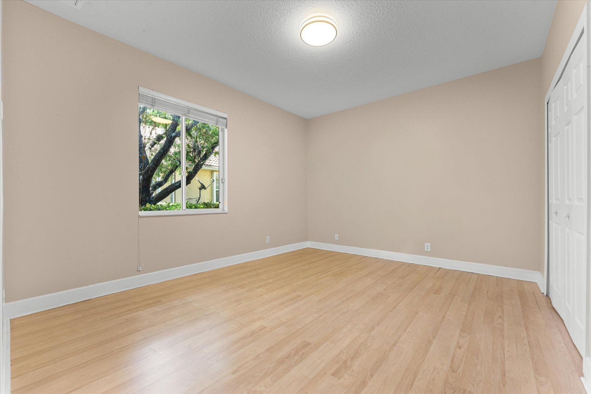 2579 Mayfair Lane, Weston, FL 33327 Photo